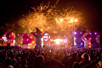 Fedde Le Grand in eindshow Extrema Outdoor