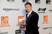 Snelle grote winnaar MTV EMA best dutch act 2019