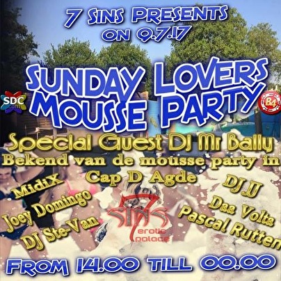 Sunday Lovers Mousse Party